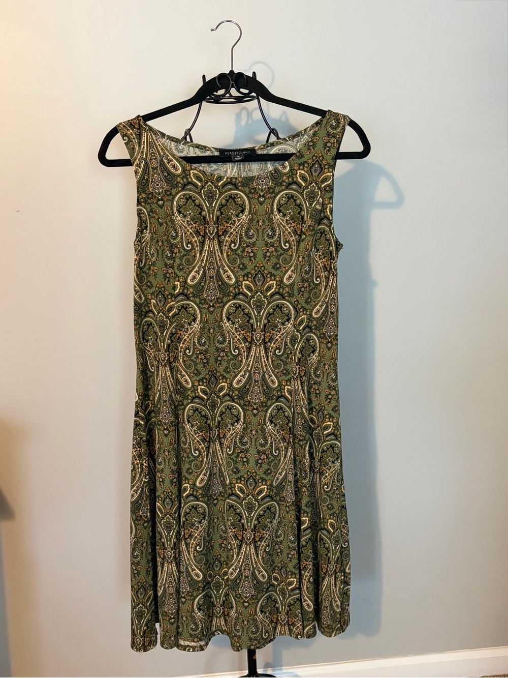Perceptions Olive Green Paisley Sleeveless Dress stretch comfort size medium